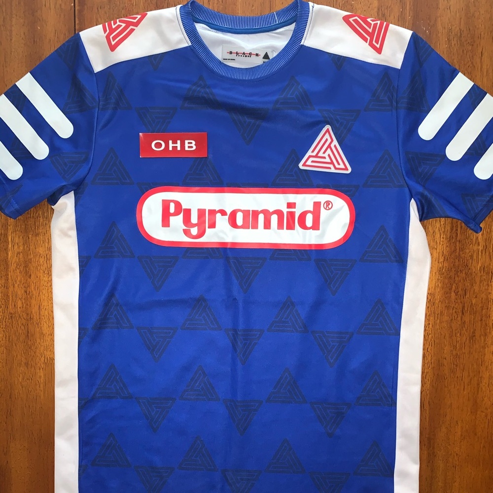 Black Pyramid Men’s shirt